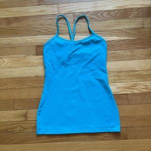 Lululemon Power Y tans Size 6